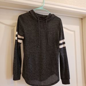 Charcoal Heathered Top w/ Hoodie